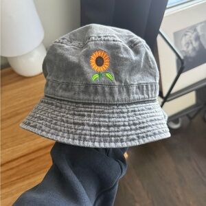 Gray Bucket Hat with Sunflower Embroidery